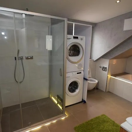 Apartment West