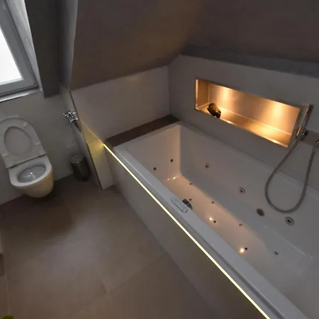 West Apartment *